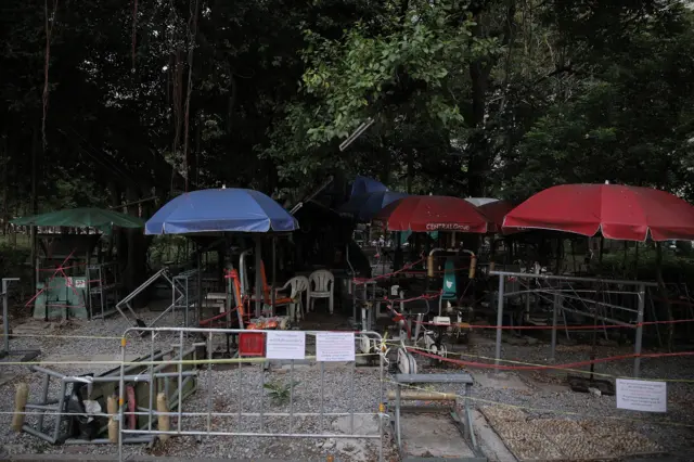 กรุงเทพ โควิด 19 ไวรัสโคโรนา เหงา เคอร์ฟิว curfew bangkok coronavirus