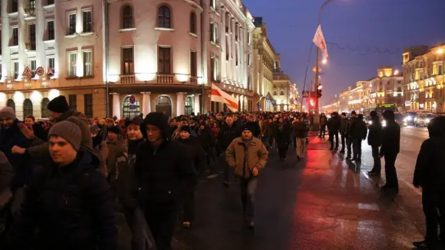 участники марша