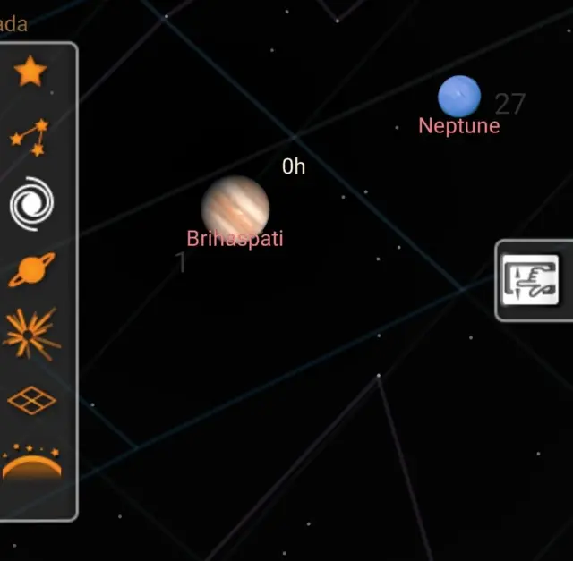விண்ணியல் குறித்த இந்தியன் ஸ்கை செயலியை திசைகாட்டி வசதியுடைய திறன்பேசிகளில் பயன்படுத்த முடியும்