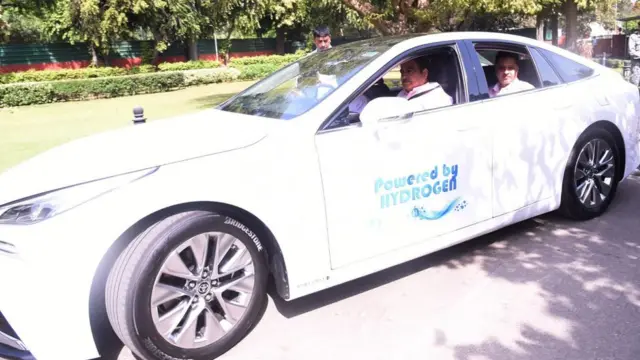 नितीन गडकरी