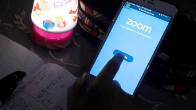 झूम