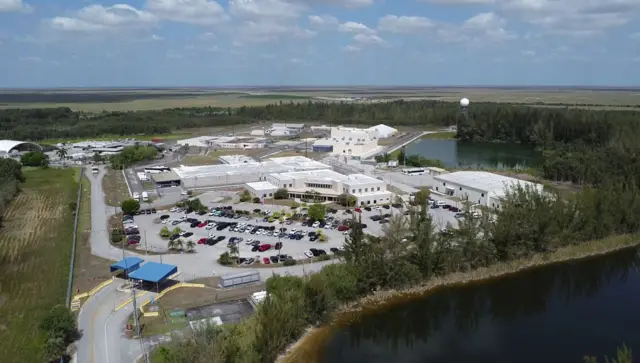 Una vista aérea del centro de procesamiento Krome