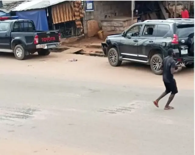 Ọkọ̀ tí àwọn agbébọn ṣe ìkọlù sí