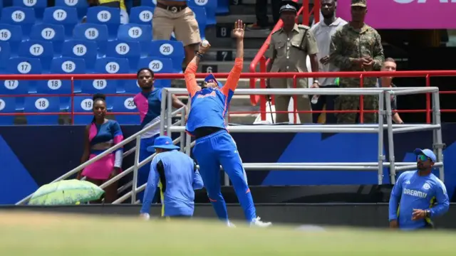 అక్షర్ పటేల్ క్యాచ్