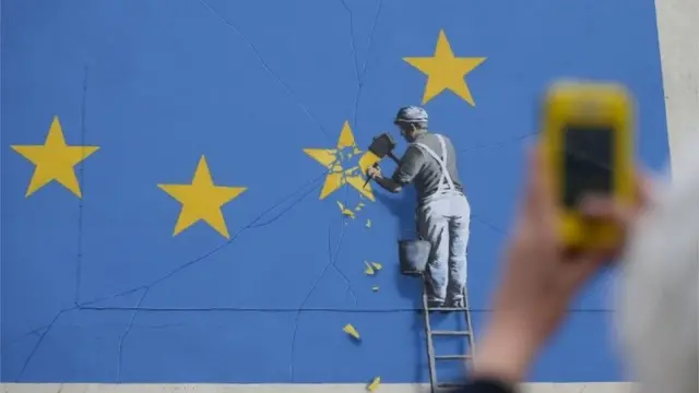 Мурал Бенксі, присвячений темі "брекзиту"