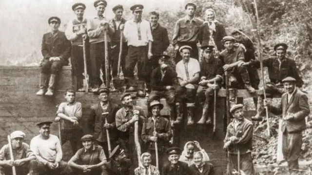 На будівництві дамби 1962 року