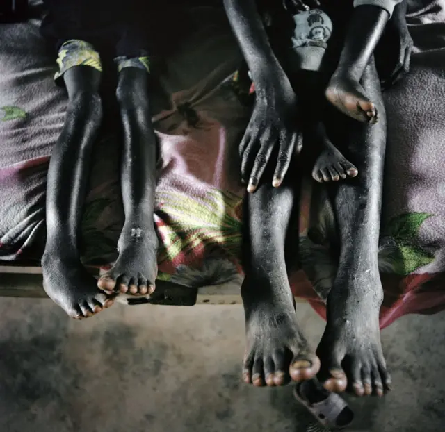 Lugaha qoys duruufaysan