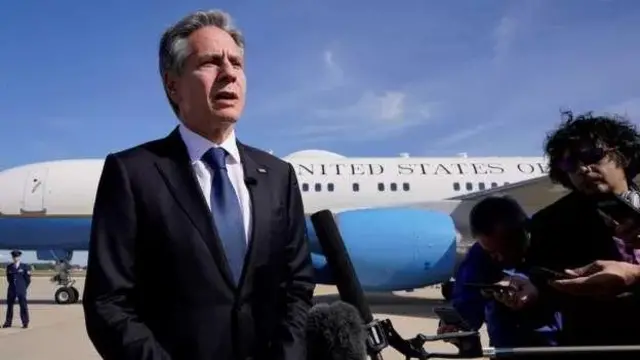 د امریکا بهرنیو چارو وزیر انتوني بلېنکن په یوه لنډ سفر اسرائیل ته تللی