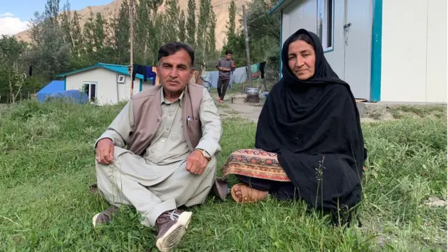 عباس اور ان کی اہلیہ صاحب نما