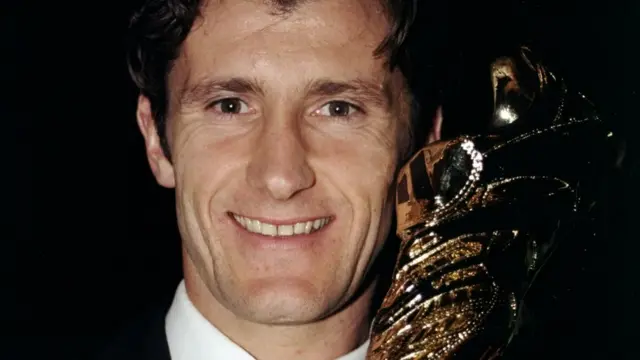 Davor Suker na Buut ọlaedo