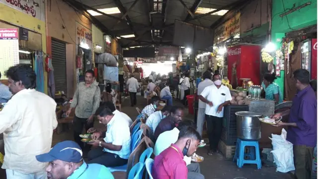 తిరుమలలో ఫాస్ట్ ఫుడ్ సెంటర్లు