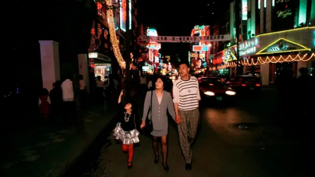 中国的"独生子女政策"维持了多年（资料照片）。