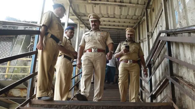 मुंबई भगदड़