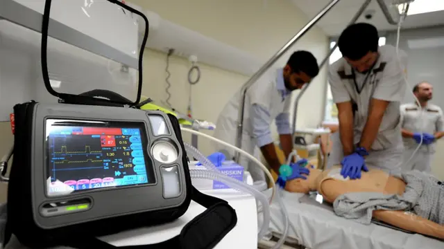 अस्पताल में मॉक सीपीआर