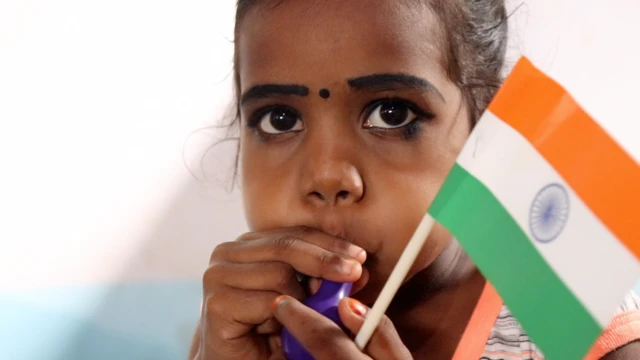 కేరళ సహాయ శిబిరాల్లో పిల్లలు