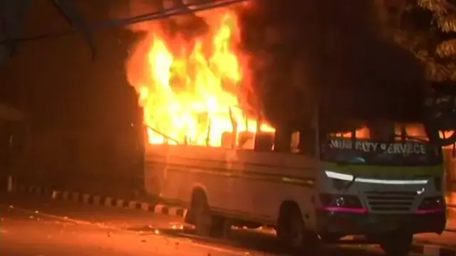 CAA બાદ અનેક રાજ્યમાં હિંસક દેખાવ ફાટી નીકળ્યા