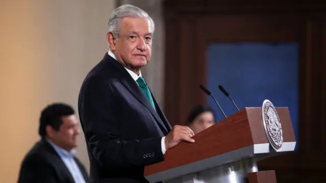 AMLO