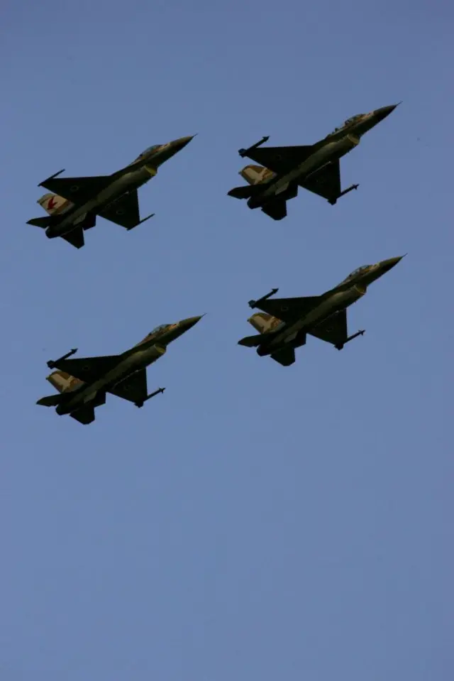 واحدة من بين هذه الطائرات شاركت في قصف مفاعل تموز