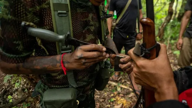 စစ်ရေးအသင့်ရှိပြီလား