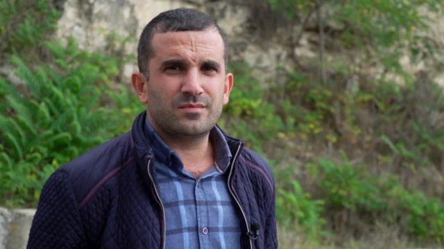 स्थानीय प्रशासन के एक प्रतिनिधि गेवगोर मन्त्साकन