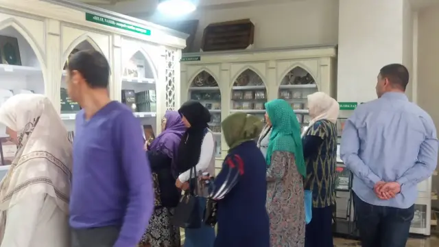 "Ҳилол Нашр" китоб дўкони