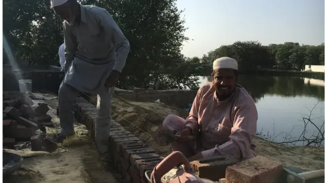 మసీదు, దేవాలయం, పంజాబ్ గ్రామం