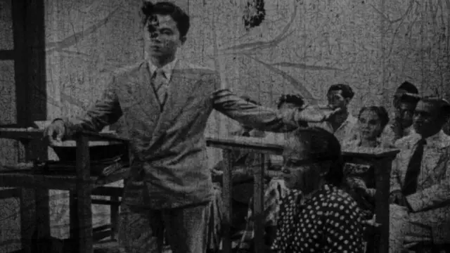 Ratna Asmara, film Dokter Samsi