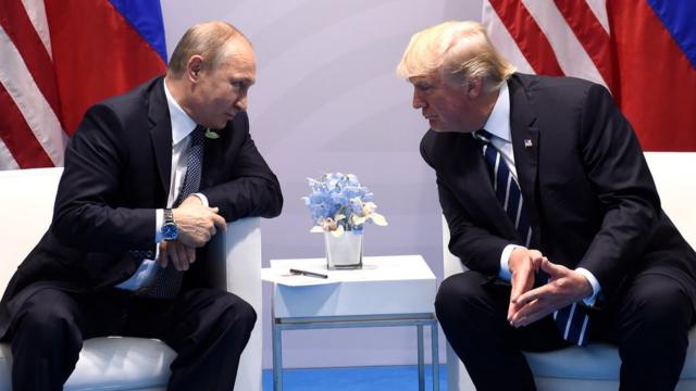 Путин и Трамп во время встречи