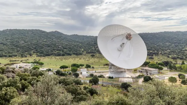 Atena en la estación de la NASA en Robledo de Chavela