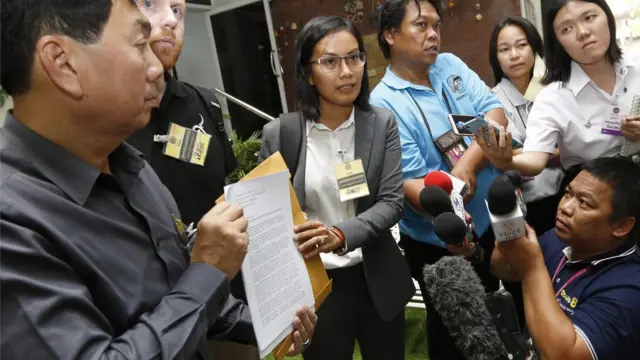 ณัฐาศิริ ทนายความของฮาคีมนำส่งจดหมายเปิดผนึกขอให้นายกรัฐมนตรีไทยปล่อยตัวฮาคีม