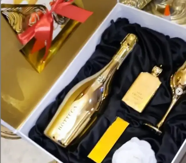 Aworan oti ninu paali