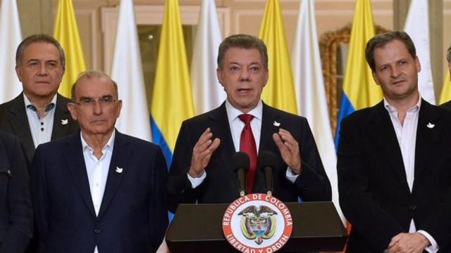 El presidente Santos reconoció la derrota del "Sí".
