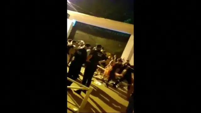 Un brancard transporté