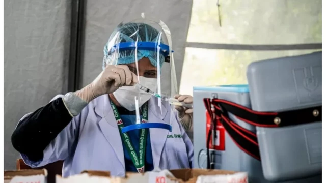 स्वास्थ्यकर्मी