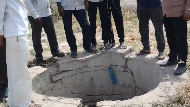 ઉનાળામાં આ કૂવો ગ્રામજનો માટે પાણીનો એકમાત્ર સ્રોત બની રહે છે