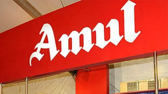 ગુજરાતની 18,600 દૂધમંડળીઓમાં 36.4 લાખ સભાસદો પૈકી 75 ટકા મહિલા સભાસદો છે પરંતુ દૂધમંડળીઓથી લઈને દૂધની સહકારી સંસ્થાઓમાં મહિલાઓની આગેવાનીનું પ્રમાણ નહિવત છે