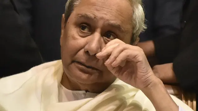 நவீன் பட்நாயக்: மொழியே தெரியாதவர் மாநிலத்தின் முதல்வரான கதை