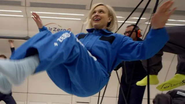 مراسلة بي بي سي ريبيكا موريل في أثناء رحلة انعدام الجاذبية