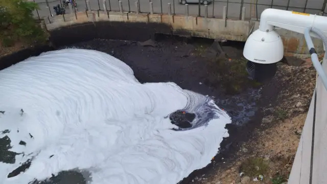 सीसीटीवी कैमरा