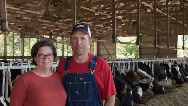 భర్తతో సారా లాయిడ్