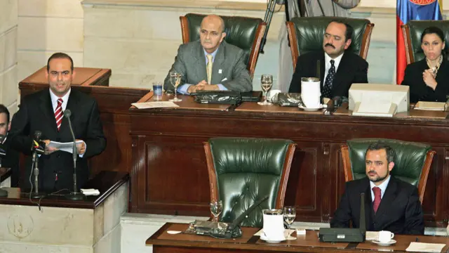 Mancuso en el Congreso