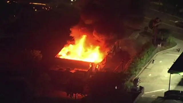 The Wendy's restaurant on fire