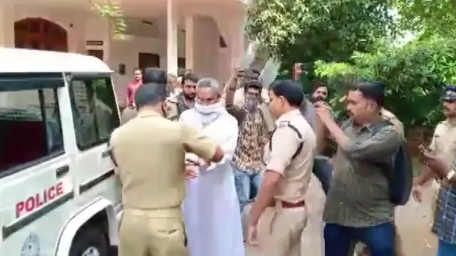 చర్చి ఫాదర్‌ను అరెస్ట్ చేసిన పోలీసులు