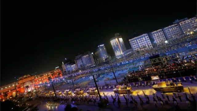 الموكب الملكي