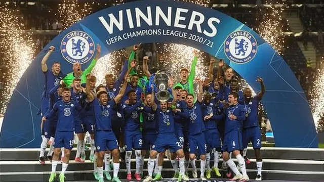 Chelsea celebrate winning the Champions League in 2020-21