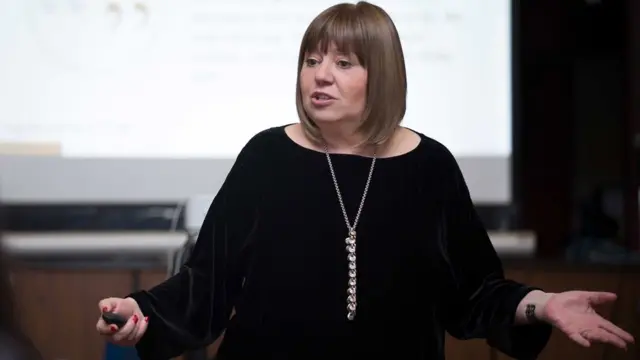 A socióloga e ativista anti-pornografia Gail Dines