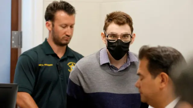 Nikolas Cruz en un juicio en Fort Lauderdale