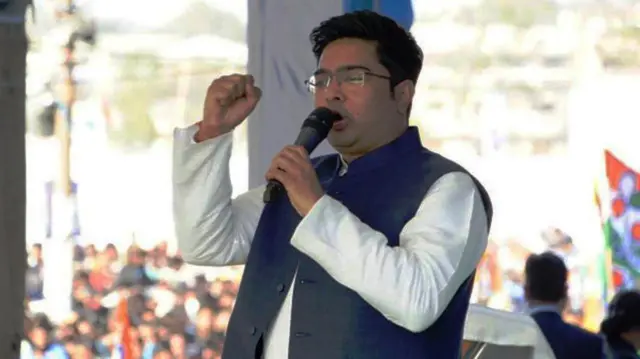 टीएमसी के महासचिव अभिषेक बनर्जी ने 24 घंटे के भीतर तमाम अभियुक्तों को गिरफ़्तार करने को कहा था