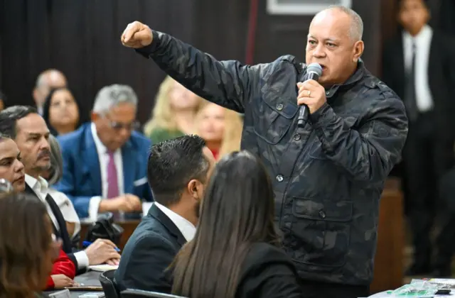 Diosdado Cabello hablando.