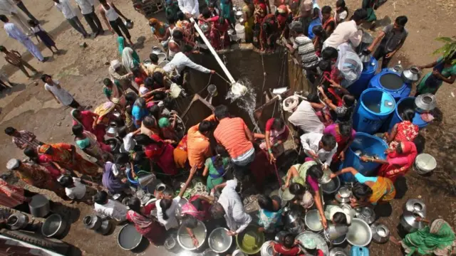 पाणी प्रश्न